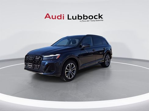 Used 2025 Audi Q7 2.0T Premium w/ Convenience Plus Package image 3