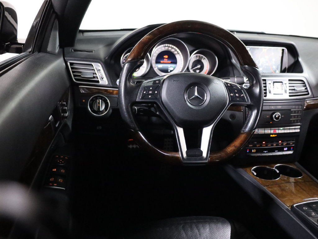 Used 2016 Mercedes-Benz E 400 Cabriolet image 27