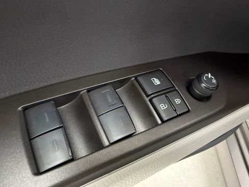 Used 2024 Toyota Camry LE FWD image 28
