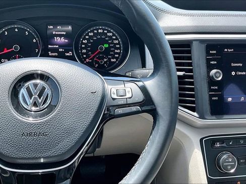 Used 2019 Volkswagen Atlas SE w/ Panoramic Sunroof Package AWD/4WD image 12