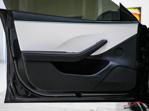 Used 2024 Tesla Model 3 Performance image 39