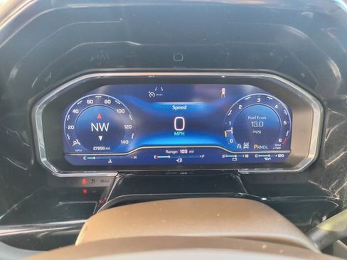 Used 2025 Chevrolet Silverado 1500 LT image 15