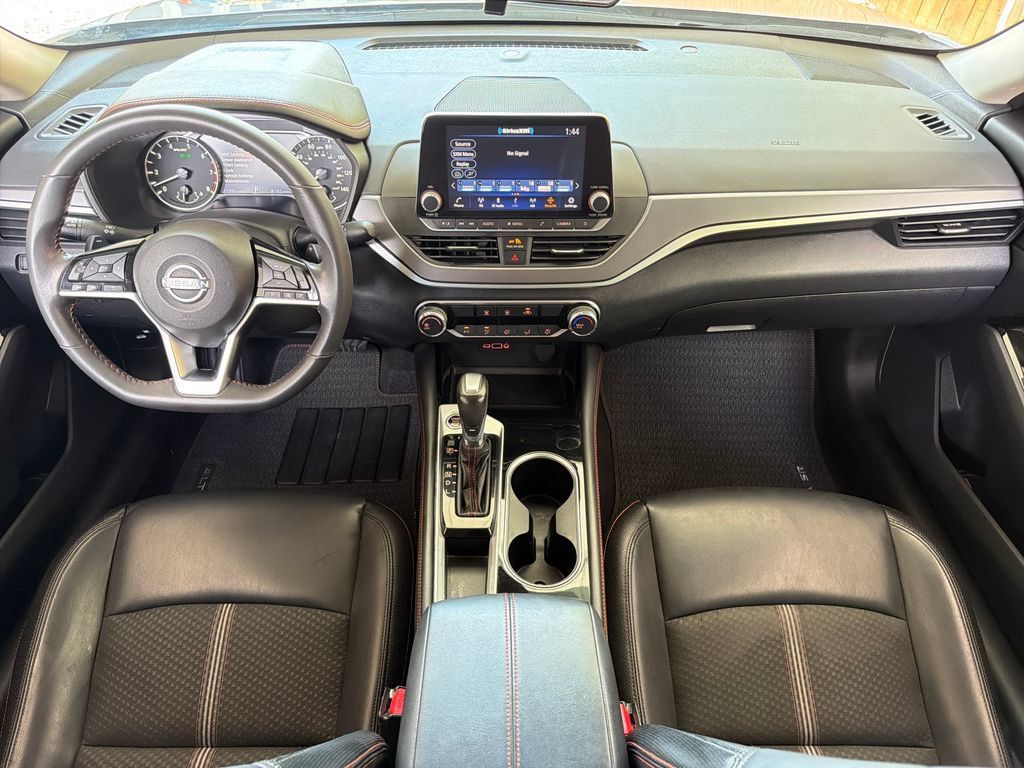 Used 2024 Nissan Altima 2.5 SR FWD image 21