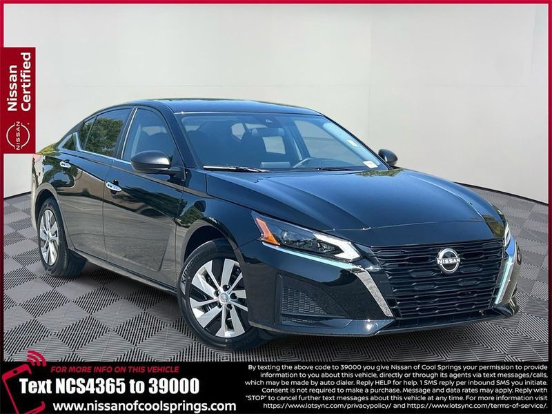 Certified 2025 Nissan Altima 2.5 S image 1