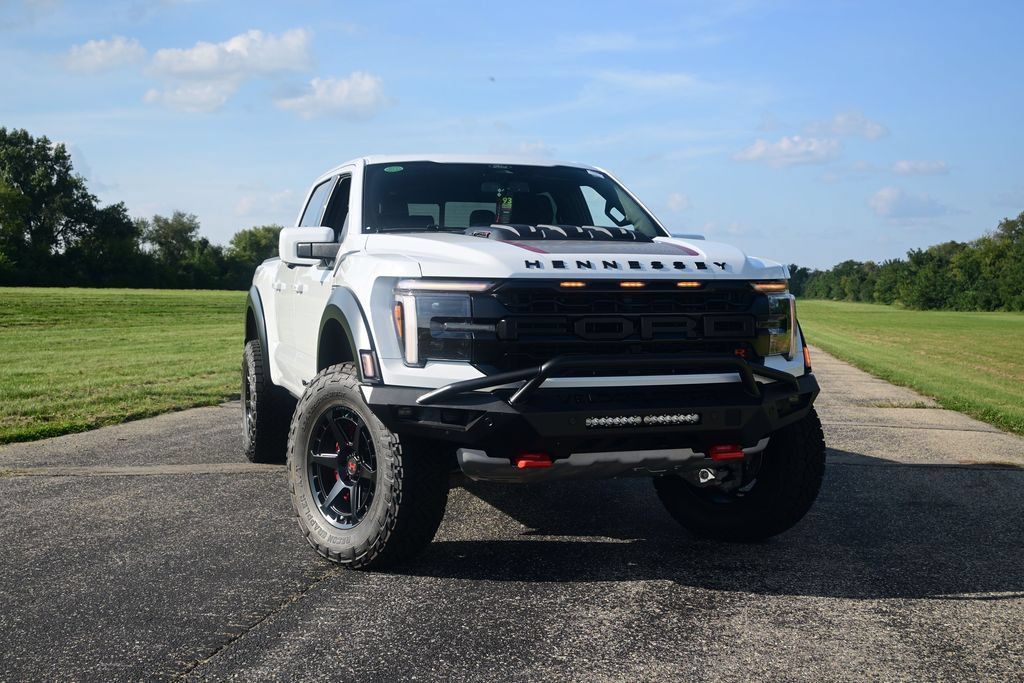 New 2026 Ford F150 Raptor w/ Equipment Group 803A Raptor R AWD/4WD image 2