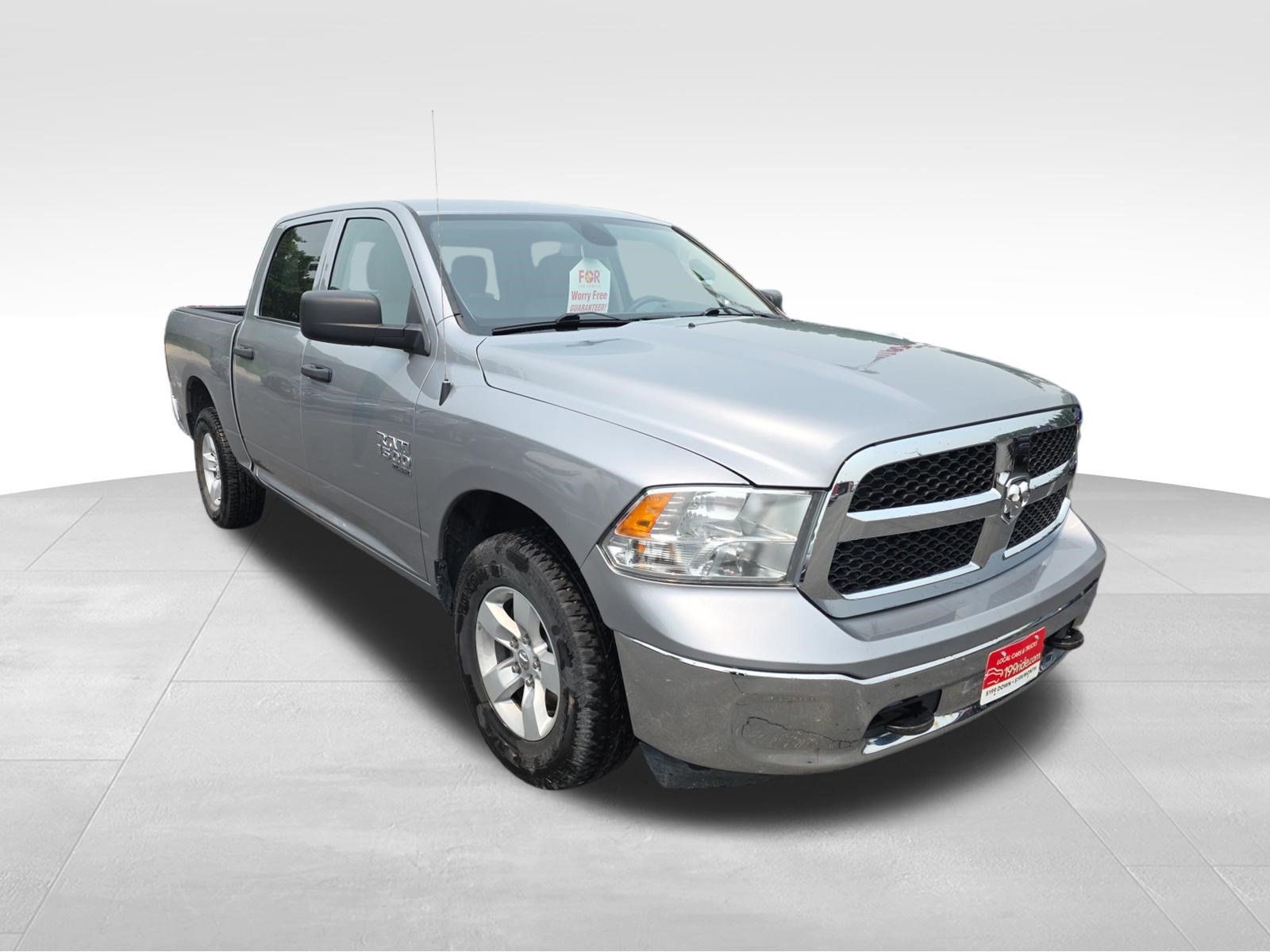 Used 2022 RAM 1500 Classic SLT w/ Protection Group AWD/4WD image 2