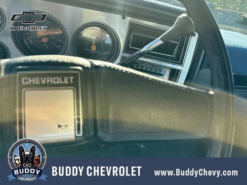 Used 1988 Chevrolet Silverado 3500 2WD Crew Cab image 18