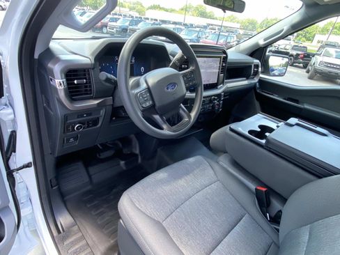 Used 2025 Ford F150 XL w/ Equipment Group 103A High RWD image 15