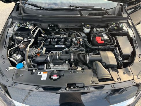 Used 2019 Honda Accord LX image 28