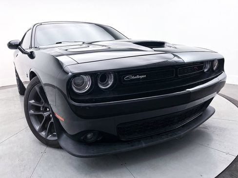 Used 2021 Dodge Challenger R/T Scat Pack w/ Plus Package image 3