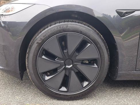 Used 2024 Tesla Model 3 Long Range RWD image 18