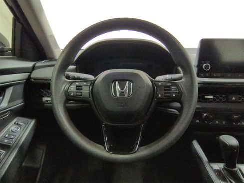 Used 2023 Honda Accord EX image 25
