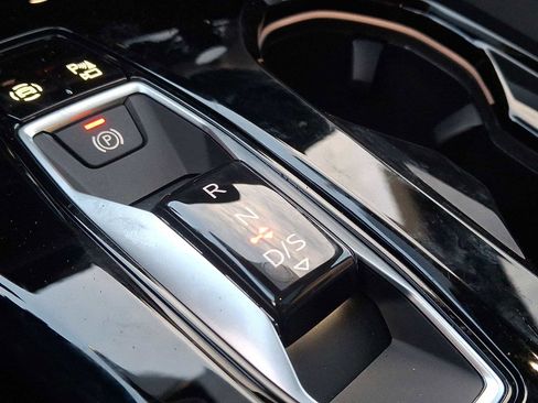 New 2025 Audi Q5 Premium Plus image 14