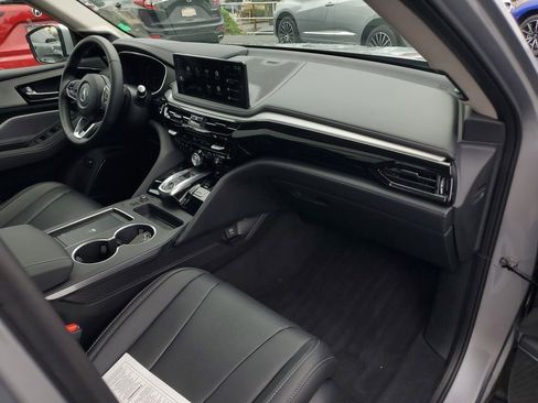 Certified 2026 Acura MDX FWD w/ Technology Package image 4