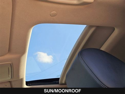 Used 2023 Honda CR-V EX-L image 38