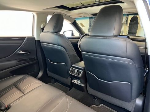 Used 2020 Lexus ES 350 w/ Accessory Package FWD image 53