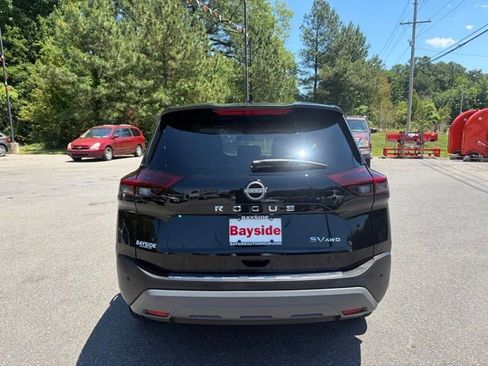 Used 2023 Nissan Rogue SV AWD/4WD image 17