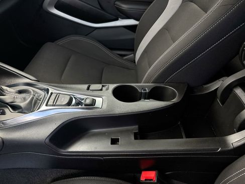 Used 2022 Chevrolet Camaro LT image 24