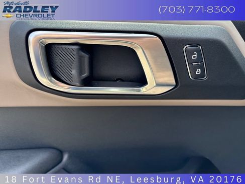 Used 2024 Ford Bronco Wildtrak AWD/4WD image 13