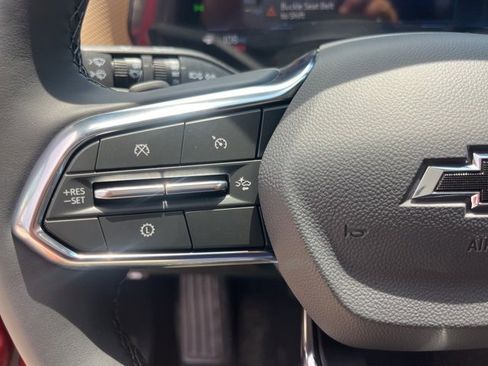 New 2026 Chevrolet Equinox ACTIV w/ LPO, Floor Liner Package image 18