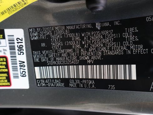 Used 2012 Toyota Sienna XLE image 26