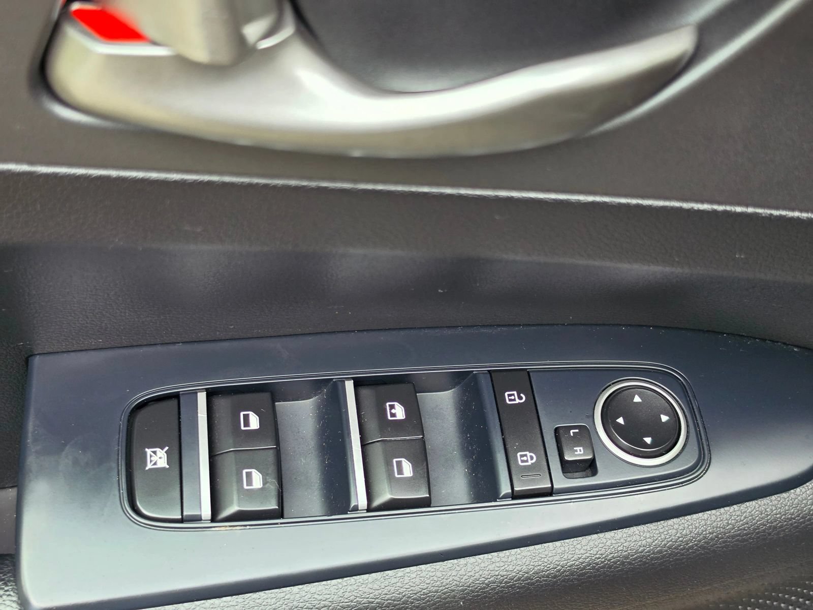 Used 2021 Kia Forte LXS FWD image 21