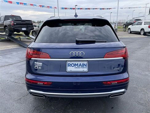 Used 2025 Audi Q5 2.0T Premium Plus w/ Premium Plus Package image 4