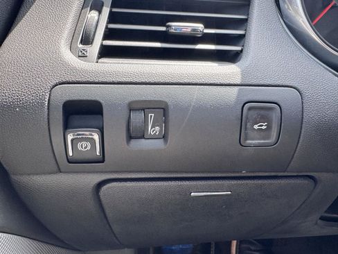 Used 2019 Chevrolet Impala LS FWD image 15