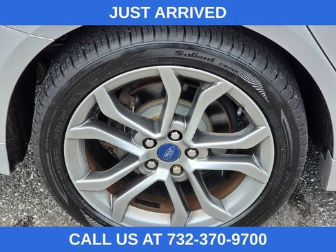 Used 2017 Ford Fusion SE w/ Equipment Group 201A FWD image 12