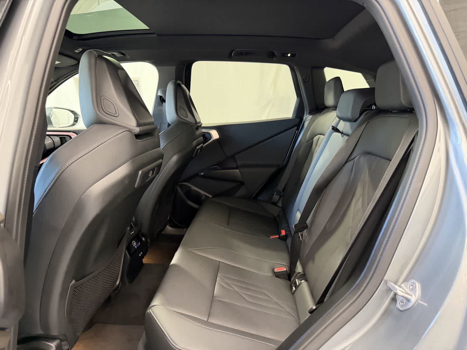Used 2025 BMW X3 xDrive30i AWD/4WD image 11