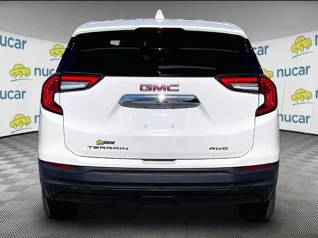 Used 2024 GMC Terrain SLE AWD/4WD image 5