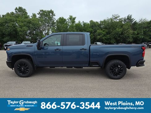New 2026 Chevrolet Silverado 2500 LT w/ Trail Boss Package AWD/4WD image 5