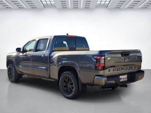 New 2026 Nissan Frontier SV w/ Tow Package AWD/4WD image 6