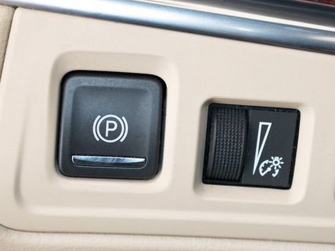 Used 2019 Cadillac XT5 Luxury FWD image 34