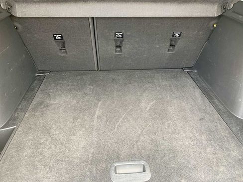 Certified 2024 Chevrolet Trax RS w/ Sunroof Package FWD image 24