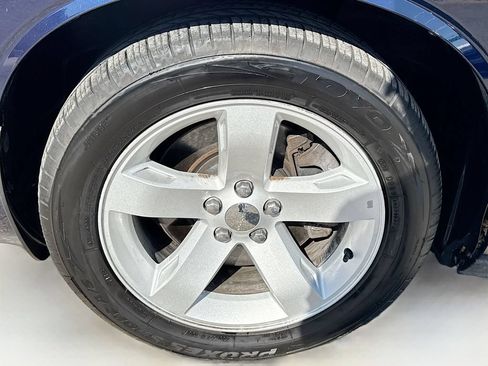 Used 2013 Dodge Challenger R/T RWD image 35