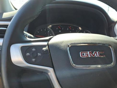Certified 2023 GMC Acadia SLT AWD/4WD image 24