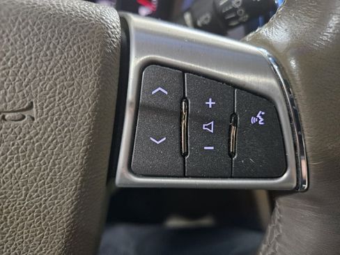 Used 2008 Cadillac STS V8 AWD w/ Preferred Equipment Group image 19