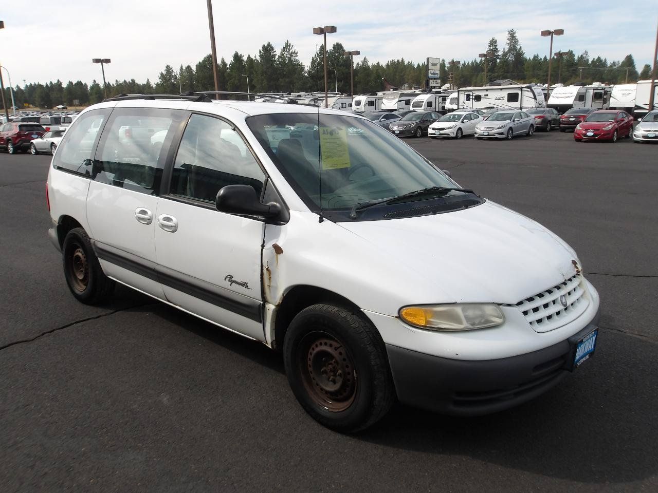 Used 1999 Plymouth Voyager FWD image 7
