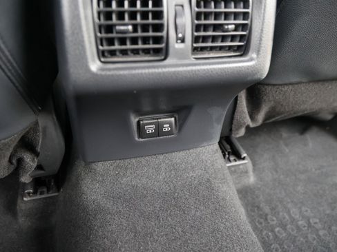 Used 2025 Toyota Camry XSE FWD image 34