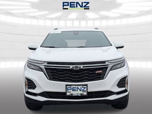 Used 2022 Chevrolet Equinox RS w/ RS Leather Package image 2