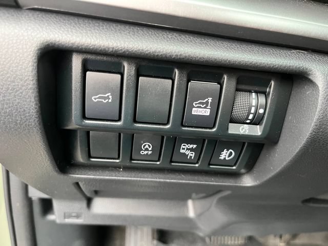 Used 2020 Subaru Forester Premium AWD/4WD image 9