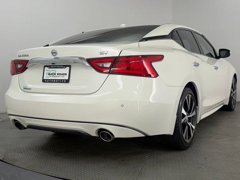 Used 2016 Nissan Maxima 3.5 SV FWD image 9