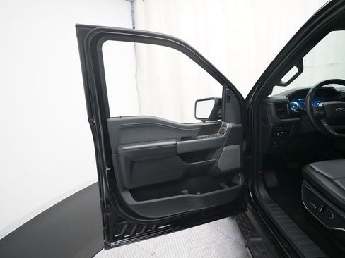 Used 2023 Ford F150 Lightning Lariat w/ Equipment Group 511A High image 27