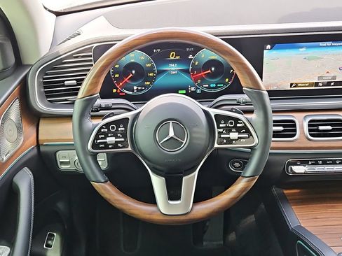 Used 2023 Mercedes-Benz GLE 450 4MATIC image 27