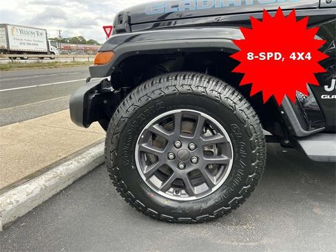 Used 2021 Jeep Gladiator Overland w/ Cold Weather Group image 14