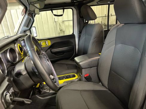 Used 2020 Jeep Wrangler Unlimited Sport AWD/4WD image 25