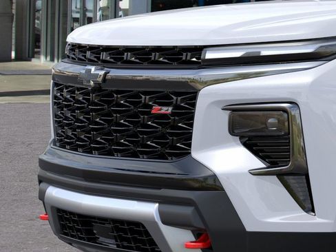 New 2026 Chevrolet Traverse Z71 AWD/4WD image 13