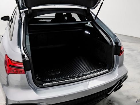 Used 2025 Audi RS 6 performance image 96