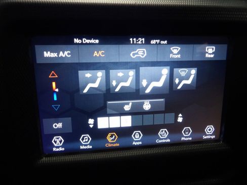 Used 2023 Jeep Wrangler Sport S image 31